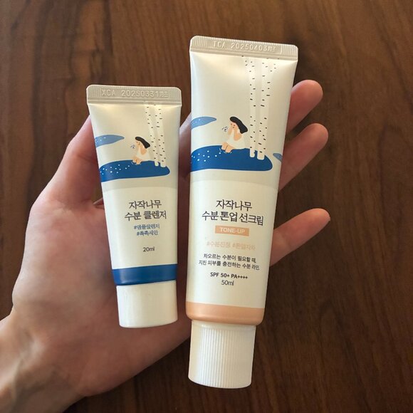 Brand New Round Lab Birch Juice Tone Up Sunscreen and Face Wash Cleanser Set - Picture 1 of 8